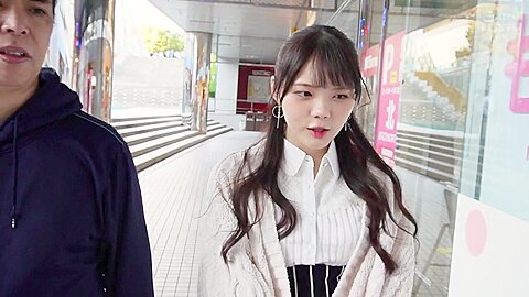 SNSでゲットした好きなドM女を性処理ペット化！