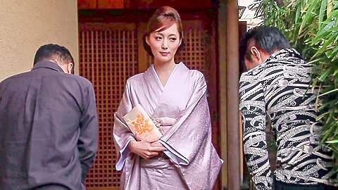 Sweet Geisha Is Actually A Sexy Yakuza – MilfsInJapan