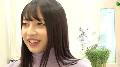 神乳Gカップを引っさげて登場の超新星美少女さんｗ